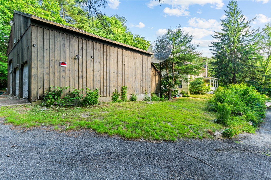 2747 Flat River Road Coventry, RI 02816 - Photo 12 of 16