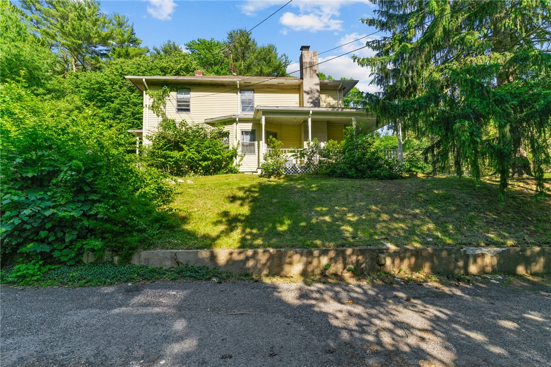 2747 Flat River Road Coventry, RI 02816 - Photo 13 of 16