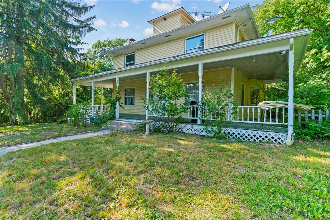 2747 Flat River Road Coventry, RI 02816 - Photo 2 of 16