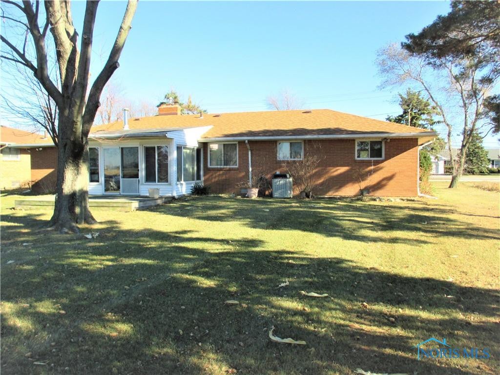 559 North Stadium Road Oregon, OH 43616 - Photo 12 of 13 Gallery Image 12