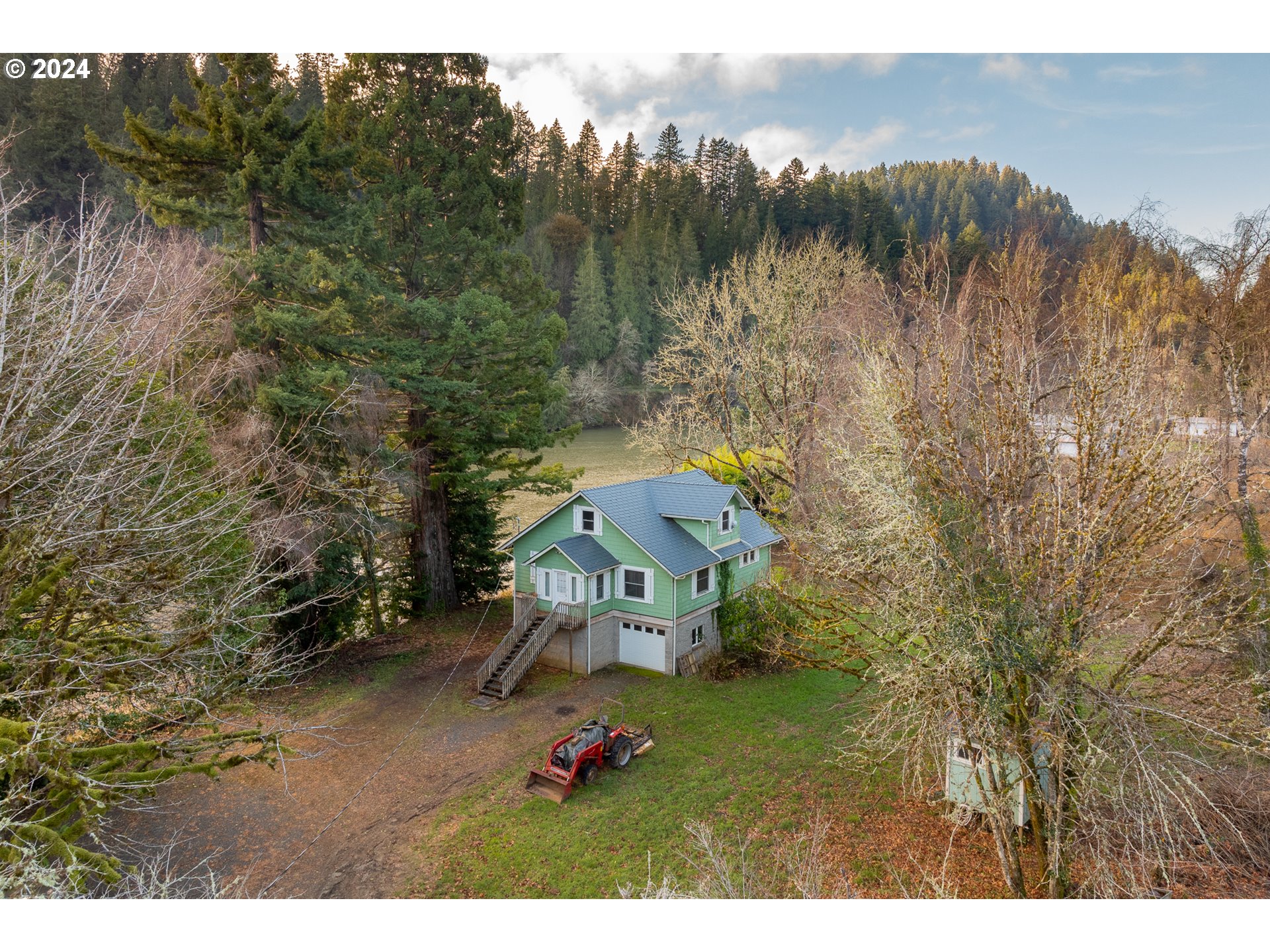 9400 Highway 126 Mapleton, OR 97453 - Photo 1 of 32 Gallery Image 1