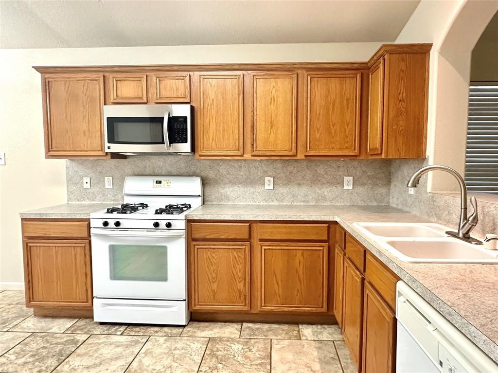 21534 Karpathos Lane Spring, TX 77389 - Photo 6 of 14