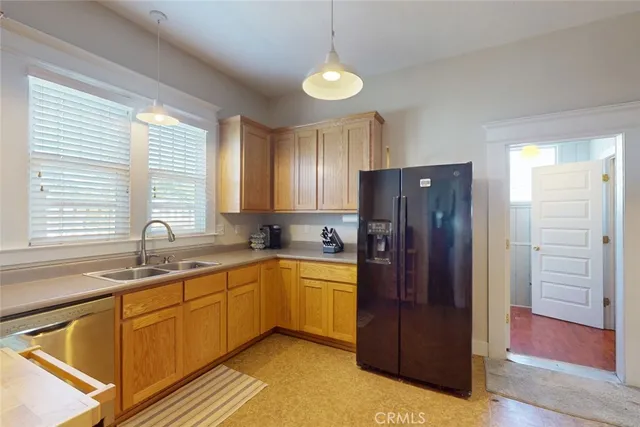 $305,000 | 1132 Montgomery Street, Oroville, CA 95965