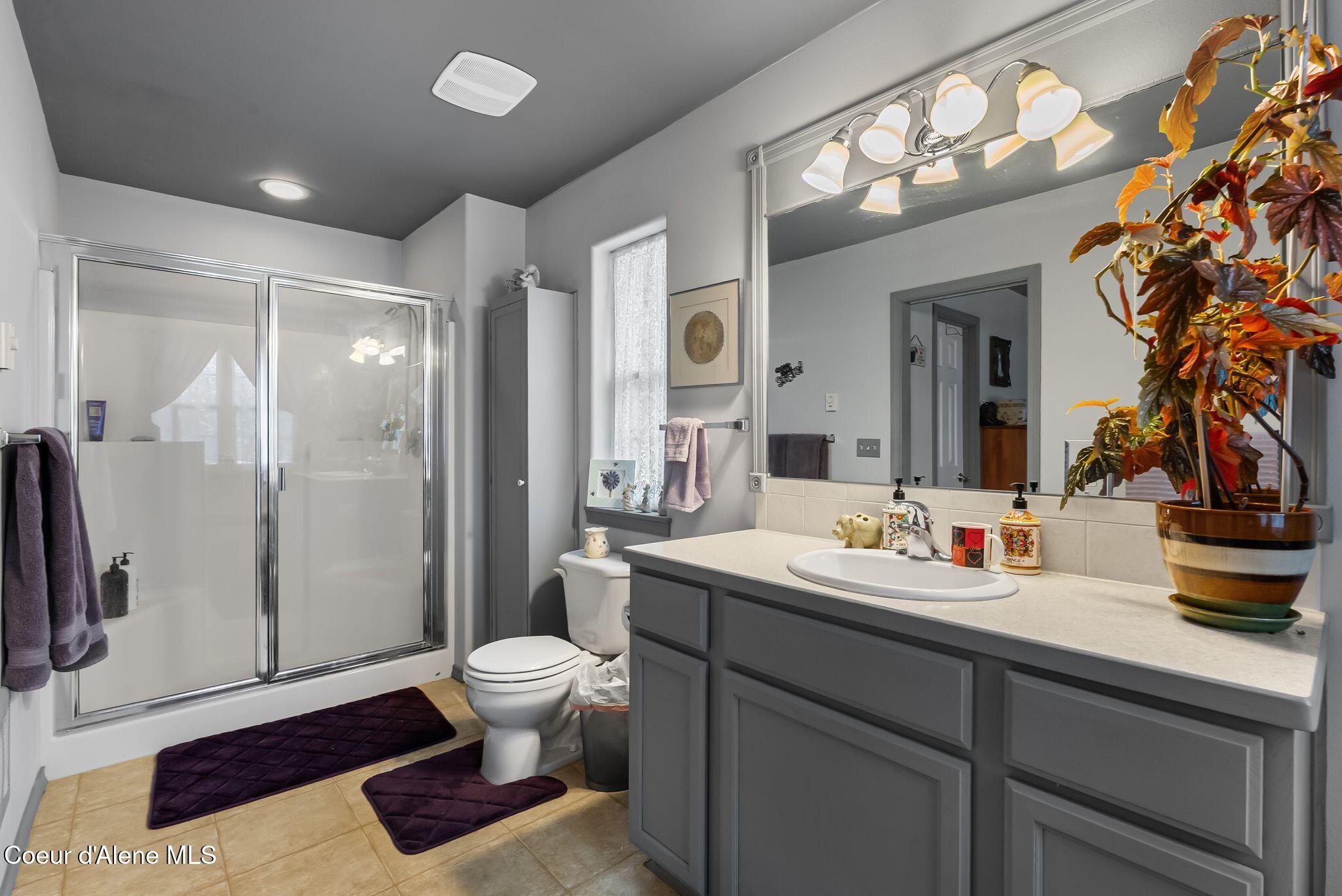 144 Solar Road Oldtown, ID 83822 - Photo 29 of 64 28_DSC05262