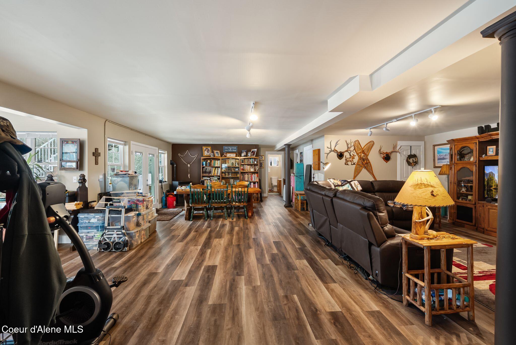 144 Solar Road Oldtown, ID 83822 - Photo 10 of 64 9_DSC05357