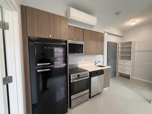 $1,555 | 4700 North Racine Avenue, Unit 316, Chicago, IL 60640