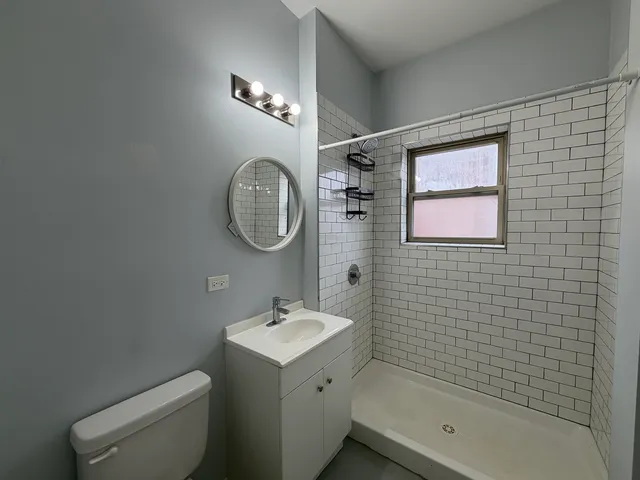 $1,555 | 4700 North Racine Avenue, Unit 316, Chicago, IL 60640