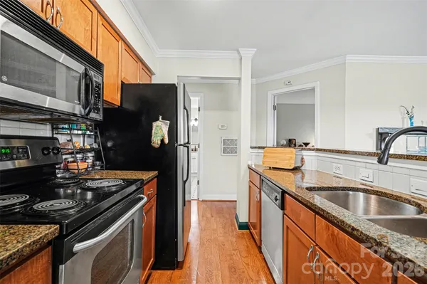 $285,000 | 2512 Cranbrook Lane, Unit 3, Charlotte, NC 28207