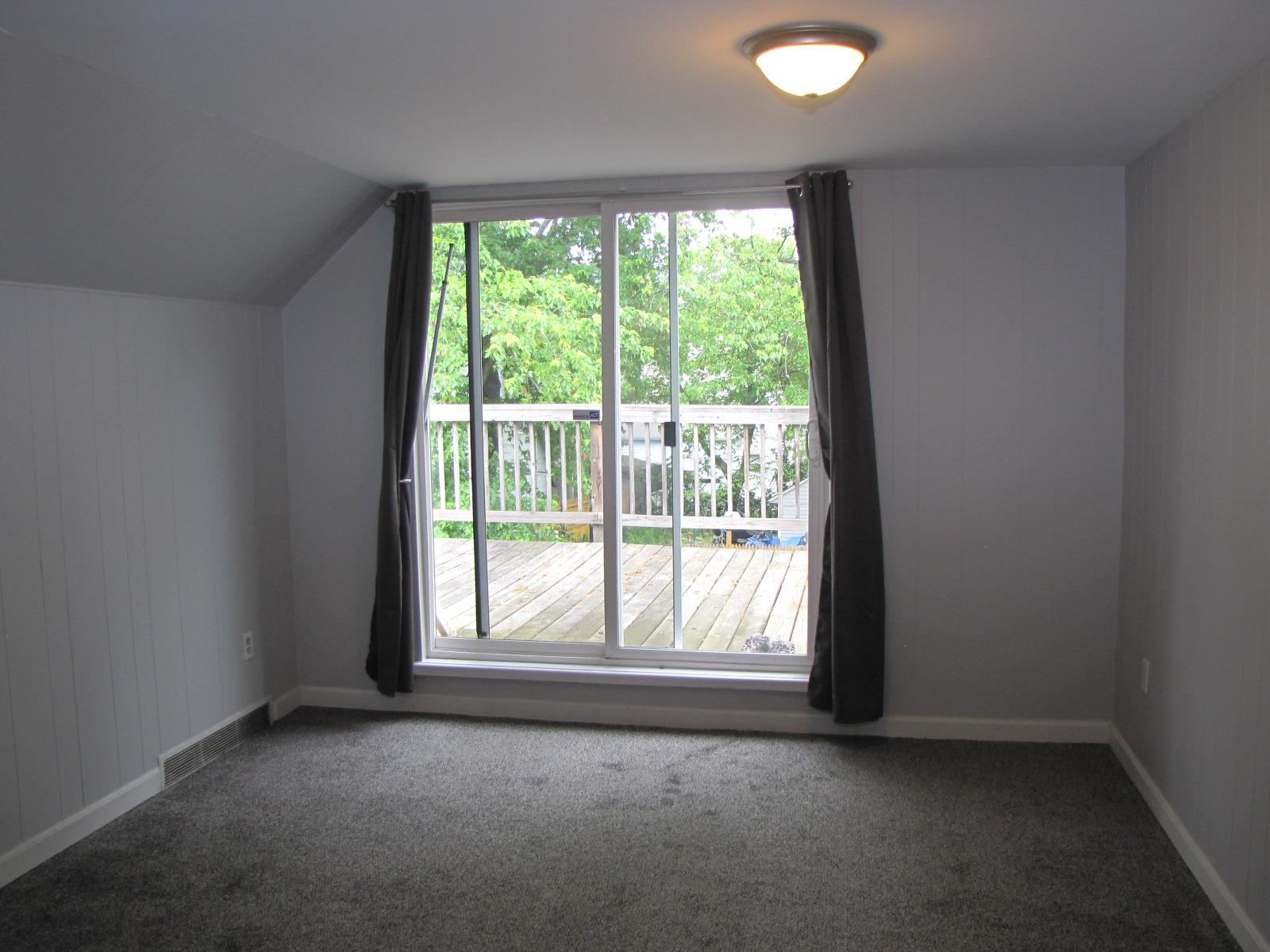 3 Mcilvin Street, Unit B Manchester, NH 03103 - Photo 16 of 31