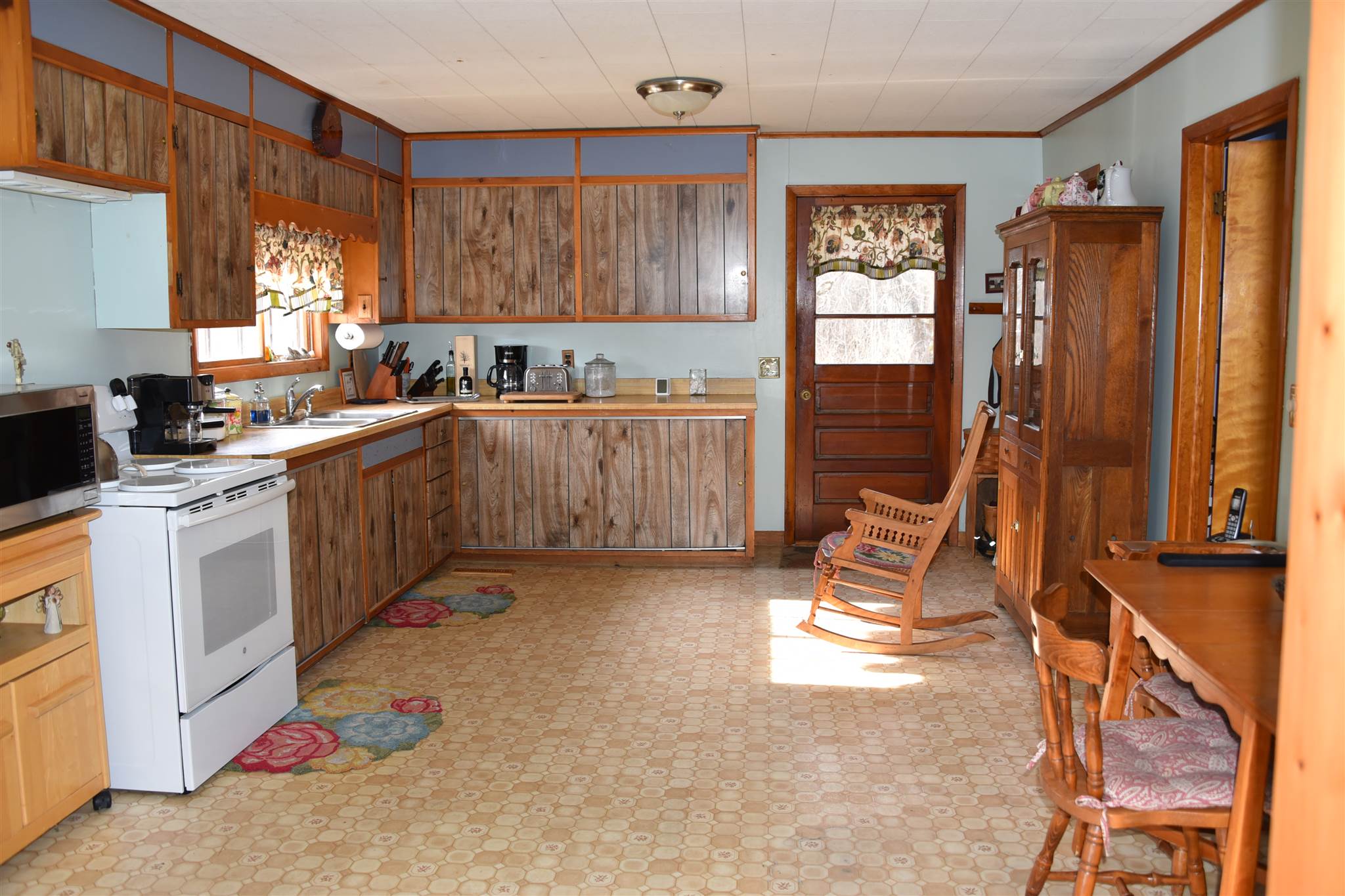 150 Durand Road Richmond, VT 05477 - Photo 2 of 13 Gallery Image 2