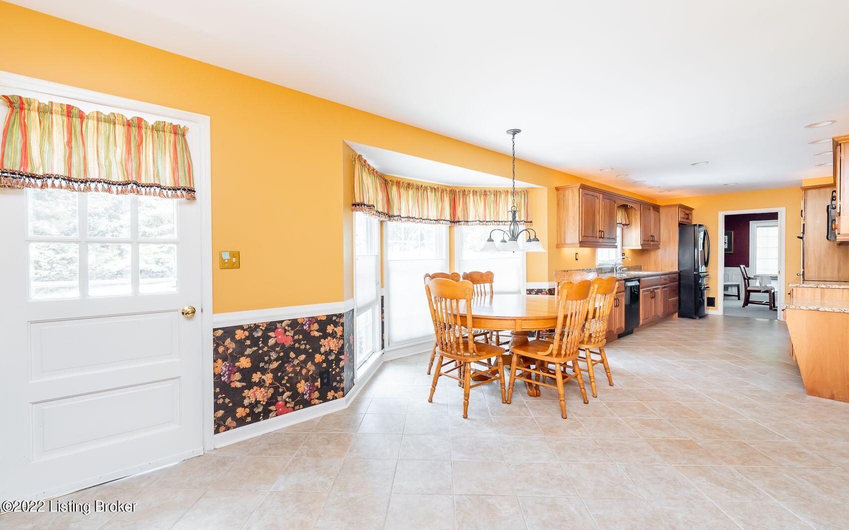 7608 Rockingham Road Prospect, KY 40059 - Photo 19 of 53 kitchen 2