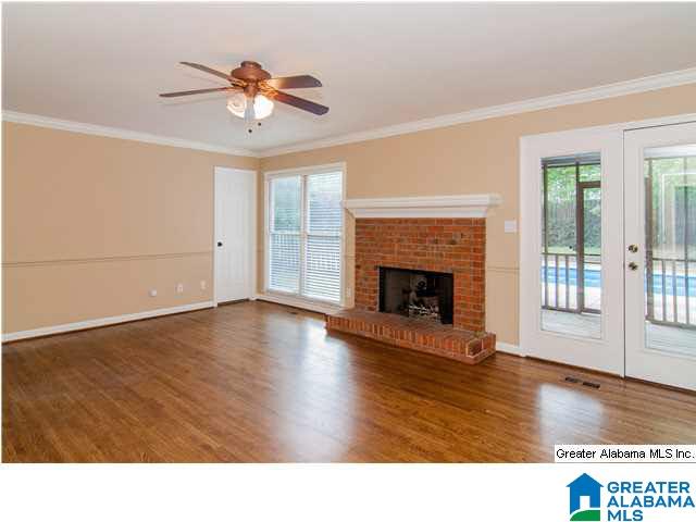 2504 Crossgate Place Birmingham, AL 35216 - Photo 2 of 32