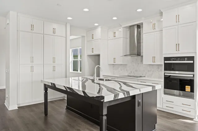 $4,800 | 14421 Spruce Pne Drive, Westlake, FL 33470