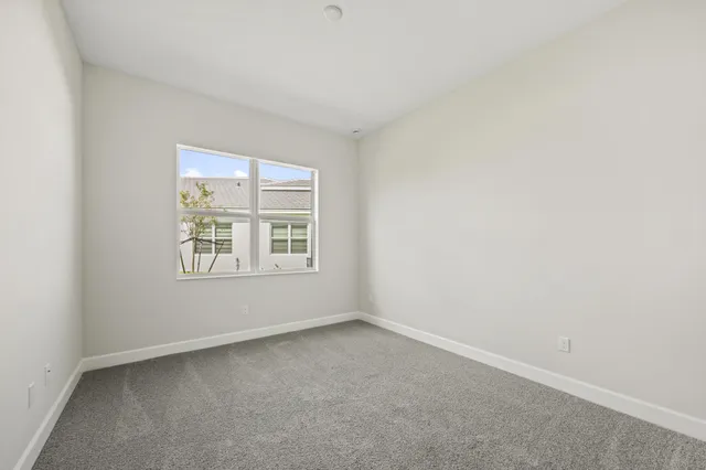 $4,800 | 14421 Spruce Pne Drive, Westlake, FL 33470