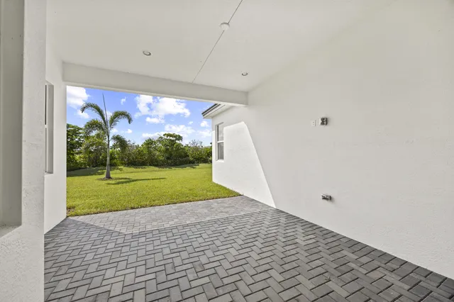 $4,800 | 14421 Spruce Pne Drive, Westlake, FL 33470