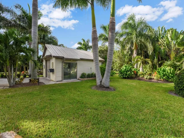 $550,000 | 1891 Seminole Harbor Drive, Alva, FL 33920