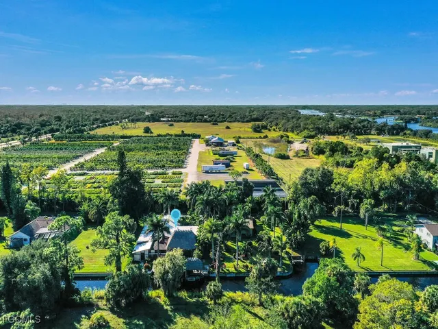 $550,000 | 1891 Seminole Harbor Drive, Alva, FL 33920