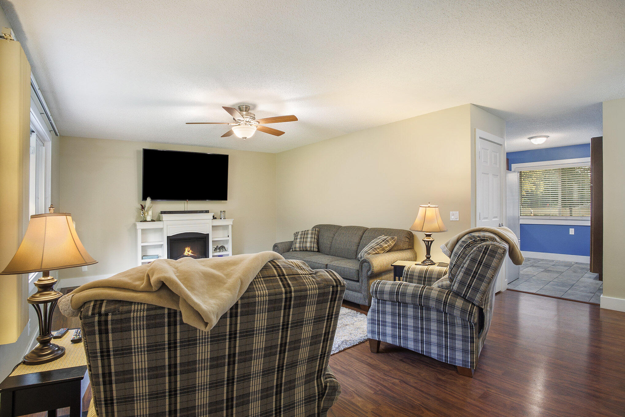 4454 Hall Road Muskegon, MI 49442 - Photo 4 of 25 004_file_937