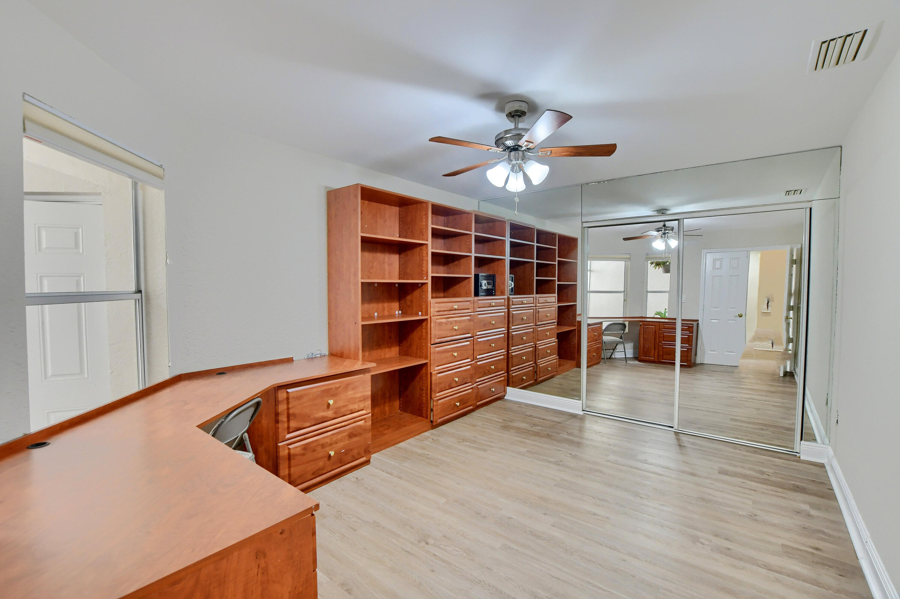 5098 Windsor Parke Drive Boca Raton, FL 33496 - Photo 12 of 25 27_ebf_5805-hdr(5)
