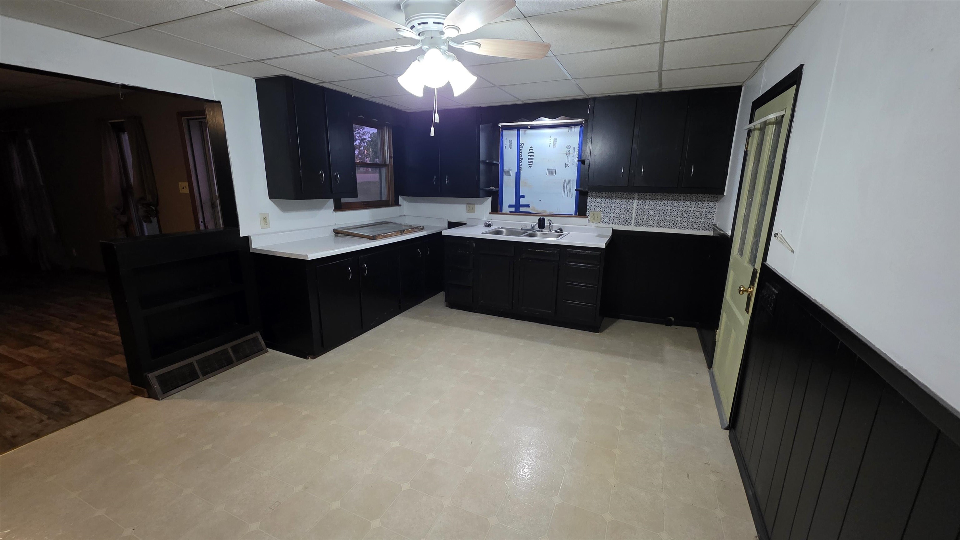 1260 Madison Street Fennimore, WI 53809 - Photo 7 of 27