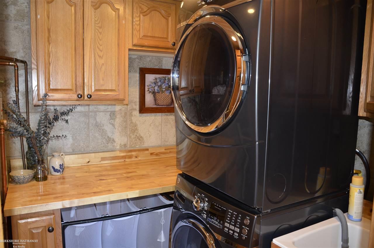 48677 Sugarbush Road New Baltimore, MI 48047 - Photo 5 of 37 50037889-4.JPG
