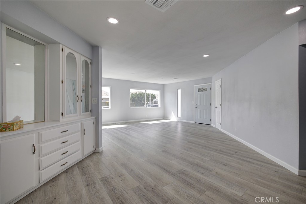 3700 Buchanan Street, Unit 131 Corona, CA 92503 - Photo 8 of 27 a view of an empty room and window