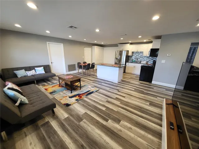 $2,090 | 5624 Lime Way, Unit A, Seminole, FL 33772