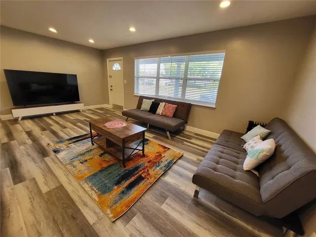 $2,090 | 5624 Lime Way, Unit A, Seminole, FL 33772