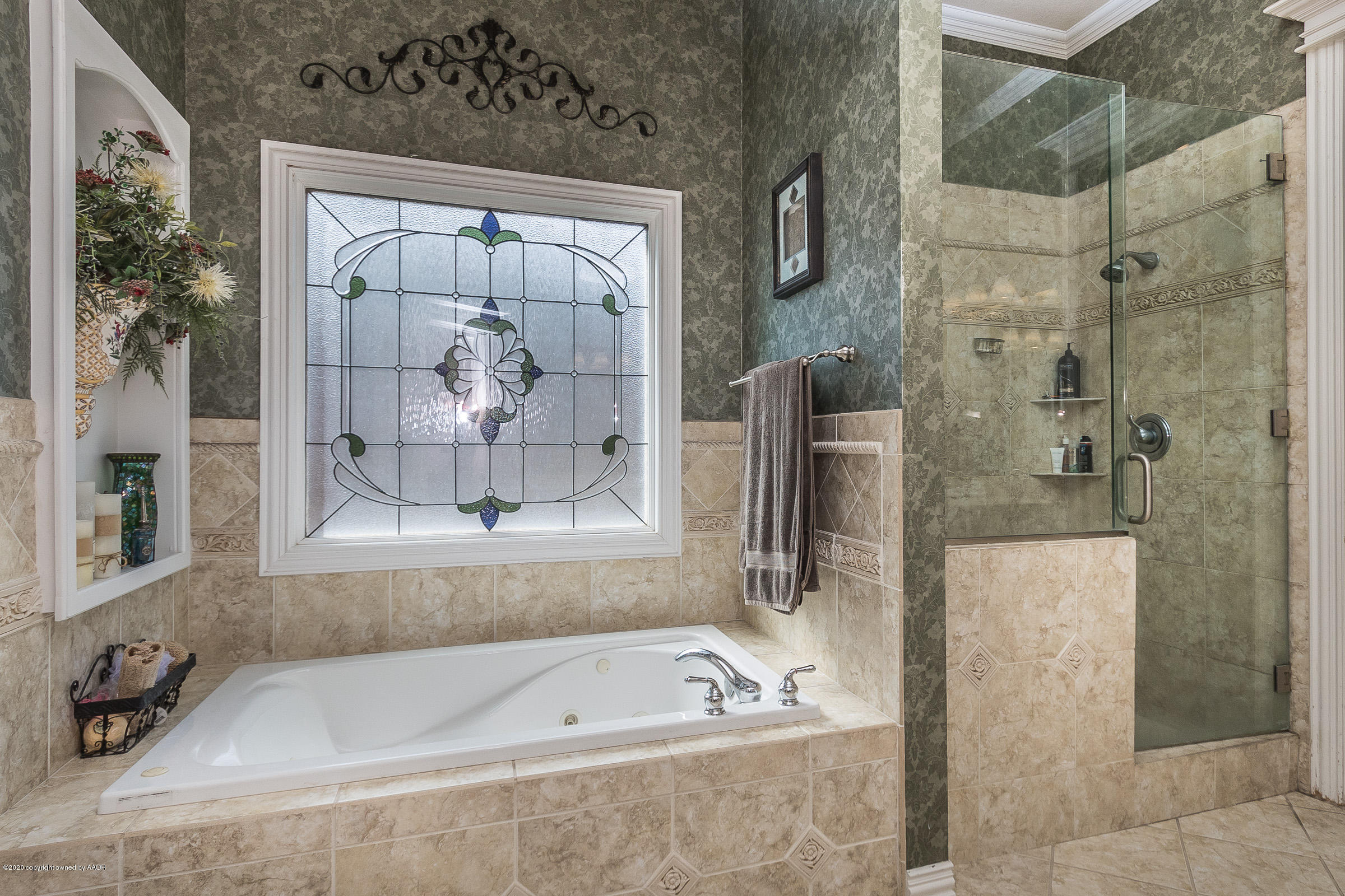 4800 Wesley Road Amarillo, TX 79119 - Photo 19 of 32 019_Master Bath and Shower