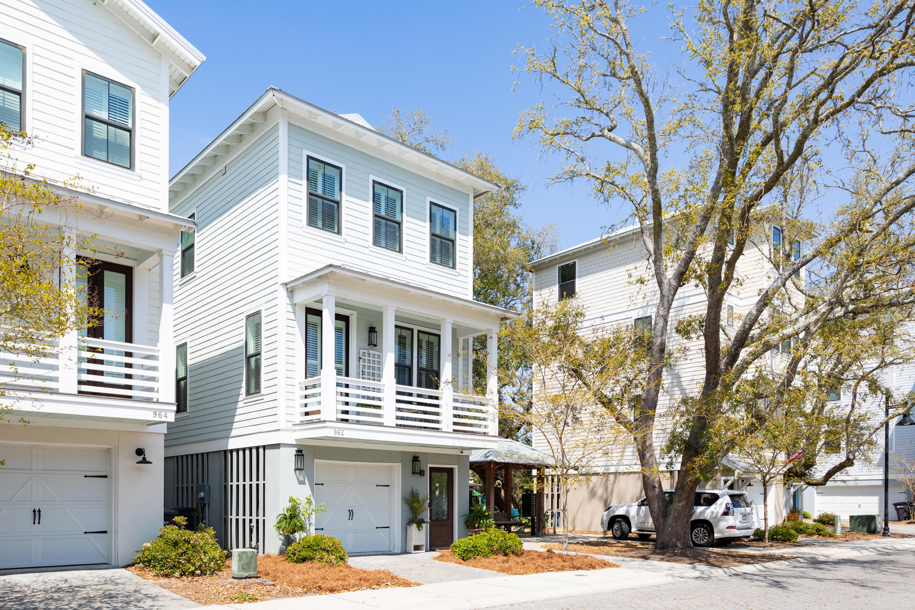 962 Key Colony Court Mount Pleasant, SC 29464 - Photo 5 of 42 962 Key Colony Court