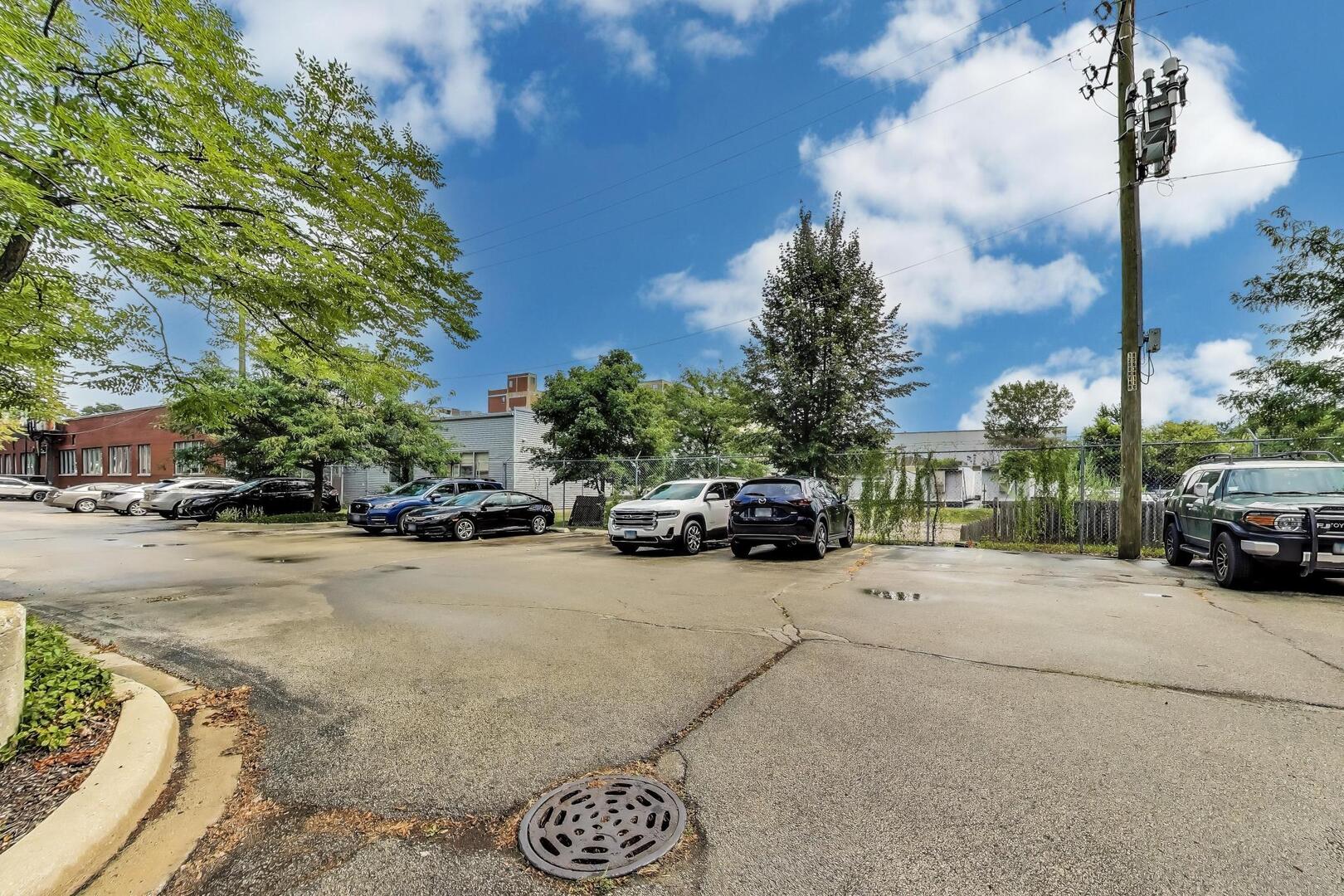 2323 West Pershing Road, Unit 327 Chicago, IL 60609 - Photo 34 of 34