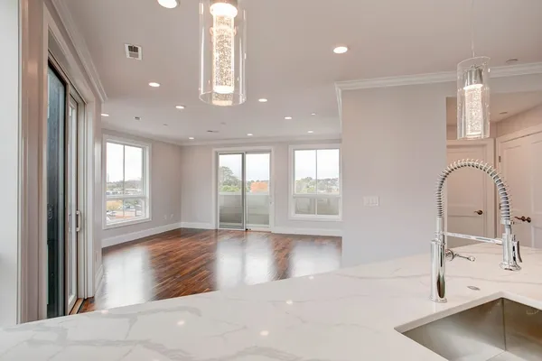 $4,200 | 519 Broadway, Unit 401, Medford, MA 02155