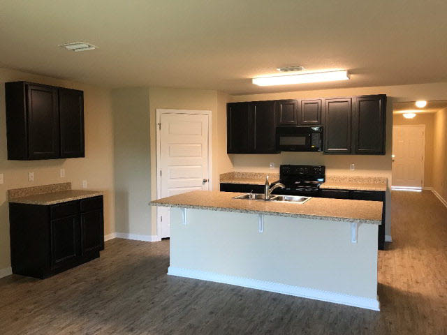 17305 Harding Drive Foley, AL 36535 - Photo 8 of 14