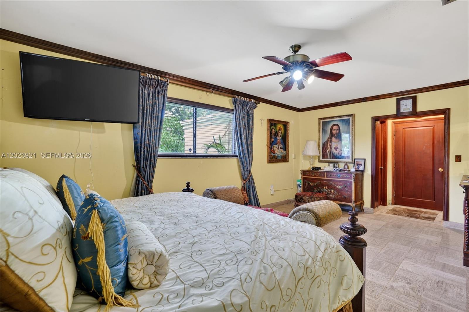 8461 Southwest 68th St Road Miami, FL 33143 - Photo 63 of 65 a bedroom with a bed and wooden floor