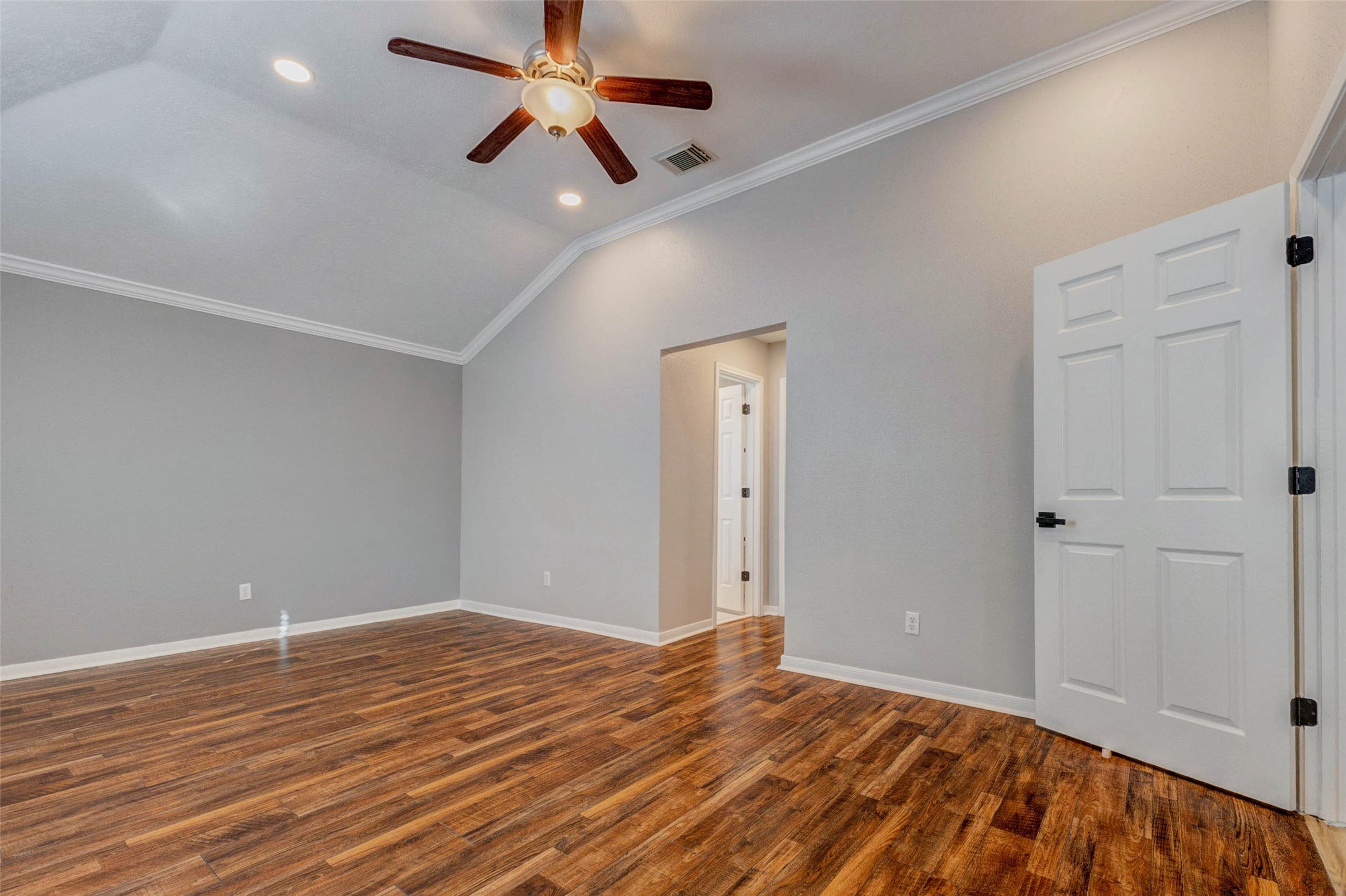 603 Springwood Drive Conroe, TX 77385 - Photo 19 of 39