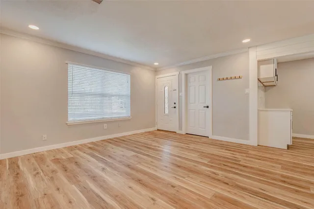 $325,000 | 603 Springwood Drive, Conroe, TX 77385