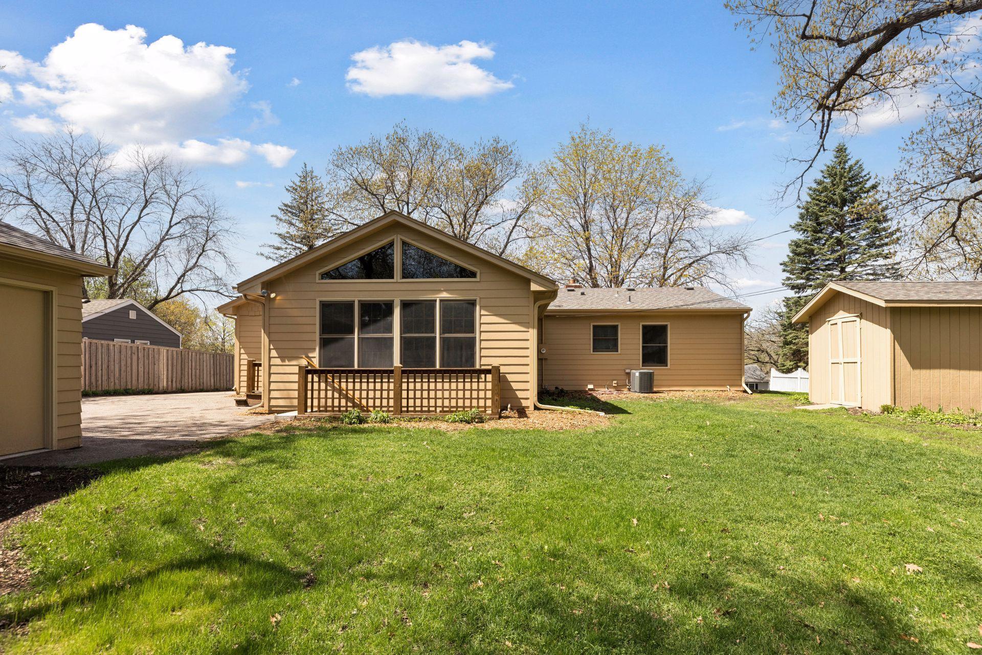3100 Noble Avenue North Golden Valley, MN 55422 - Photo 35 of 40