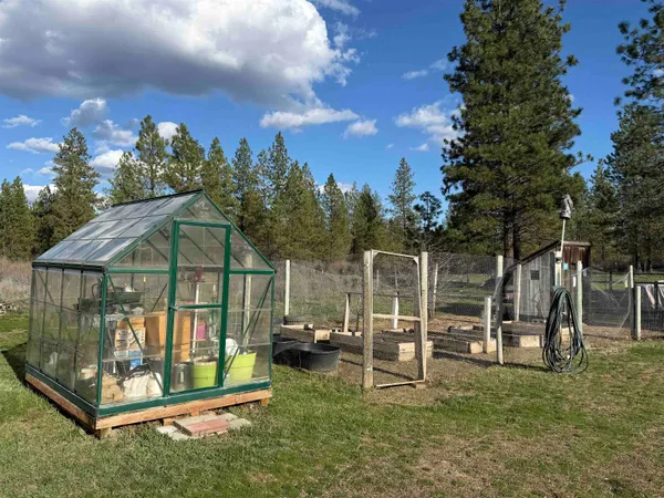 $359,000 | 48568 Bull Run Road East, Ford, WA 99013