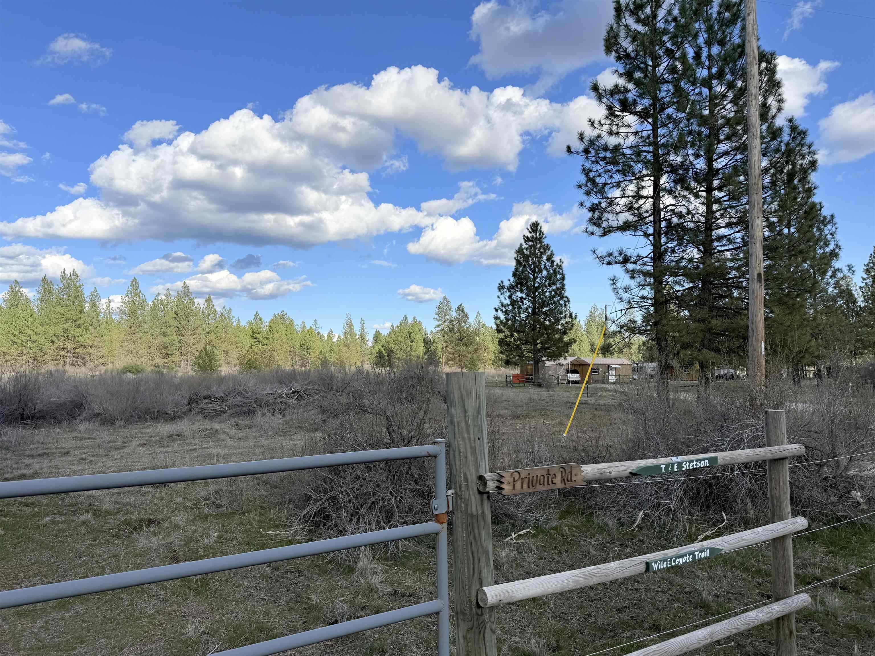 48568 Bull Run Road East Ford, WA 99013 - Photo 30 of 46