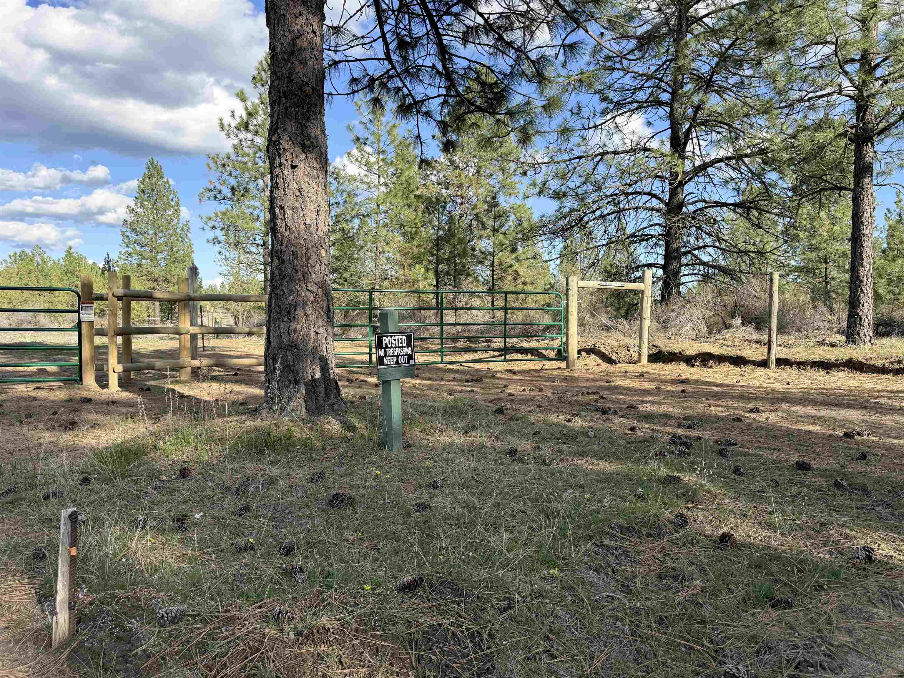 48568 Bull Run Road East Ford, WA 99013 - Photo 31 of 46