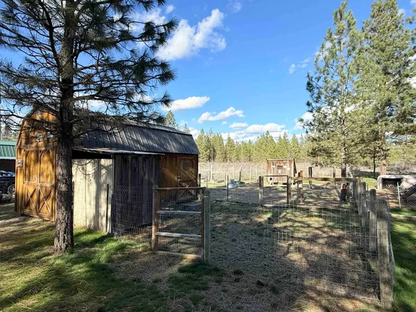 $359,000 | 48568 Bull Run Road East, Ford, WA 99013