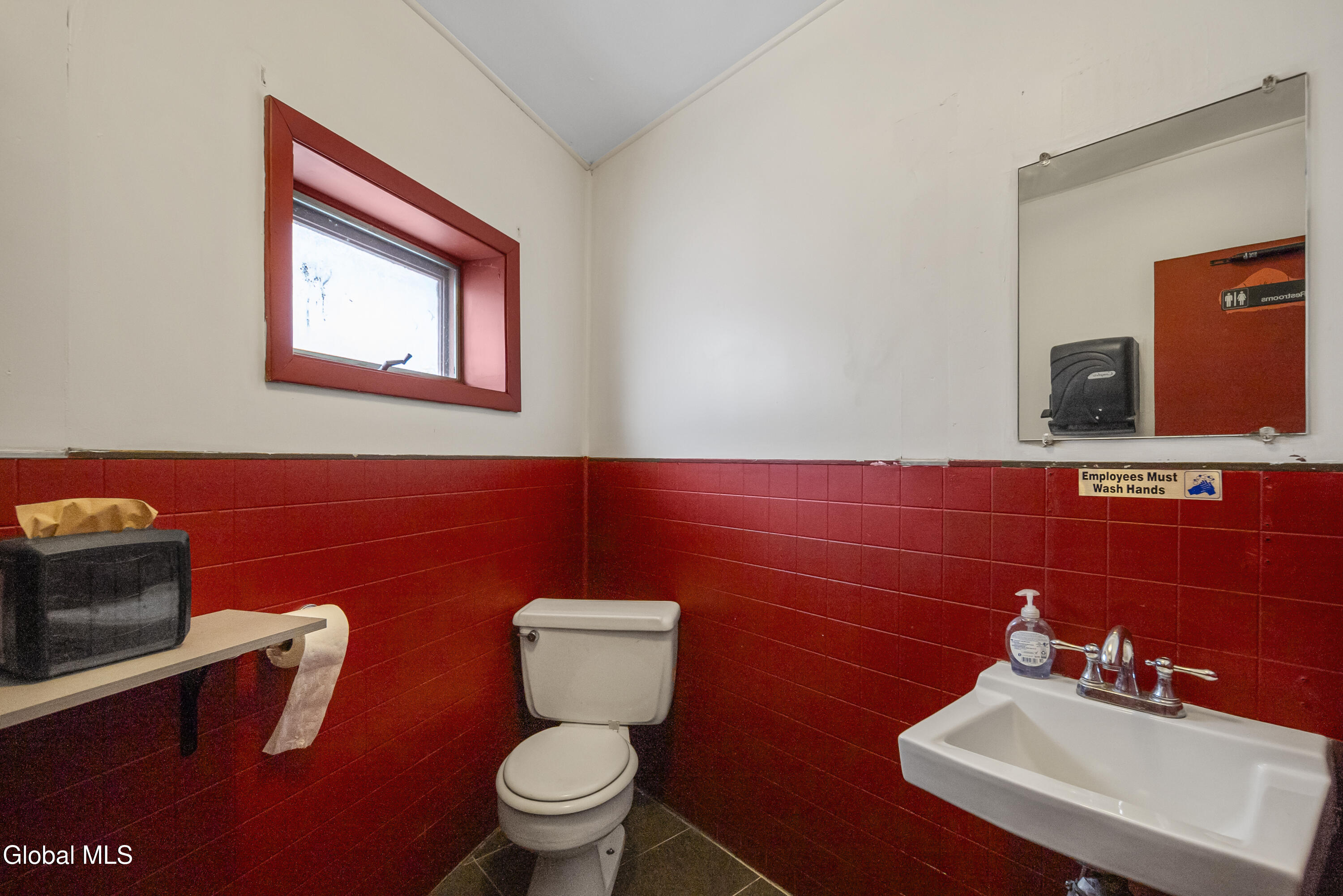 1 14th Street Troy, NY 12180 - Photo 36 of 88 023