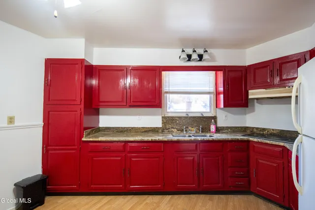 $500,000 | 1 14th Street, Troy, NY 12180