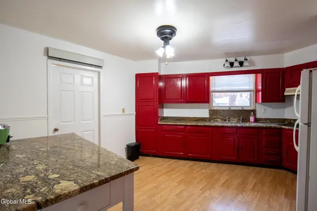 $500,000 | 1 14th Street, Troy, NY 12180