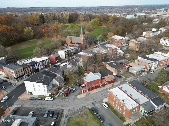 $500,000 | 1 14th Street, Troy, NY 12180
