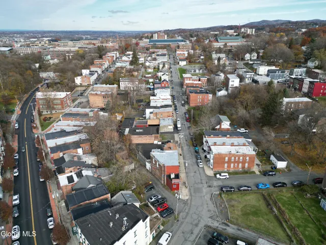 $500,000 | 1 14th Street, Troy, NY 12180