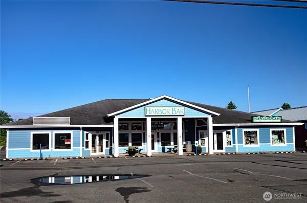 $2,200 | 749 Point Brown Avenue Northwest, Unit 1, Ocean Shores, WA 98569