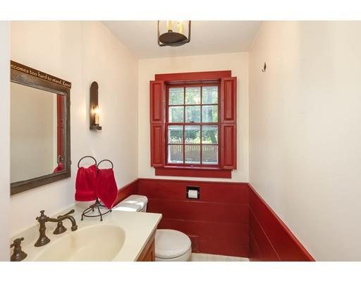 36 Highland Street Webster, MA 01570 - Photo 15 of 42