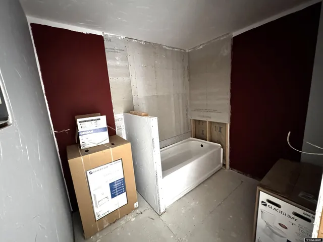 $59,000 | 409 Clover Avenue, Lingle, WY 82223