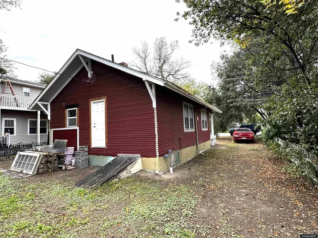 $59,000 | 409 Clover Avenue, Lingle, WY 82223